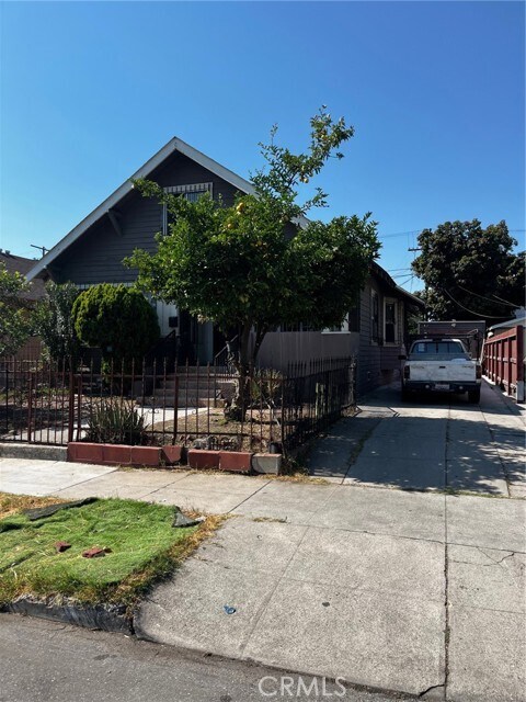 Building Photo - 181 W 42nd Pl