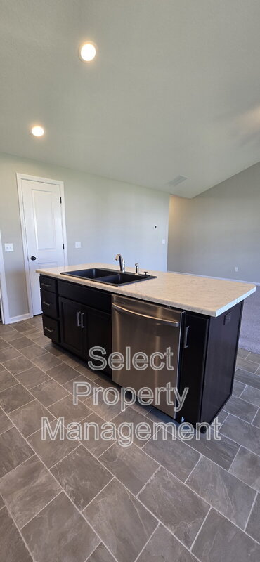 Building Photo - 353 Zebulon Cove