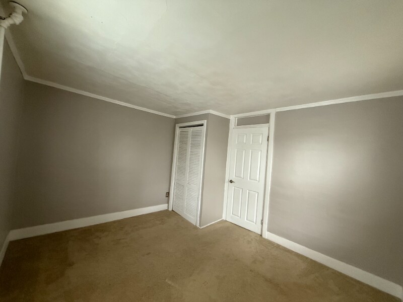 Building Photo - 71 Keeley St