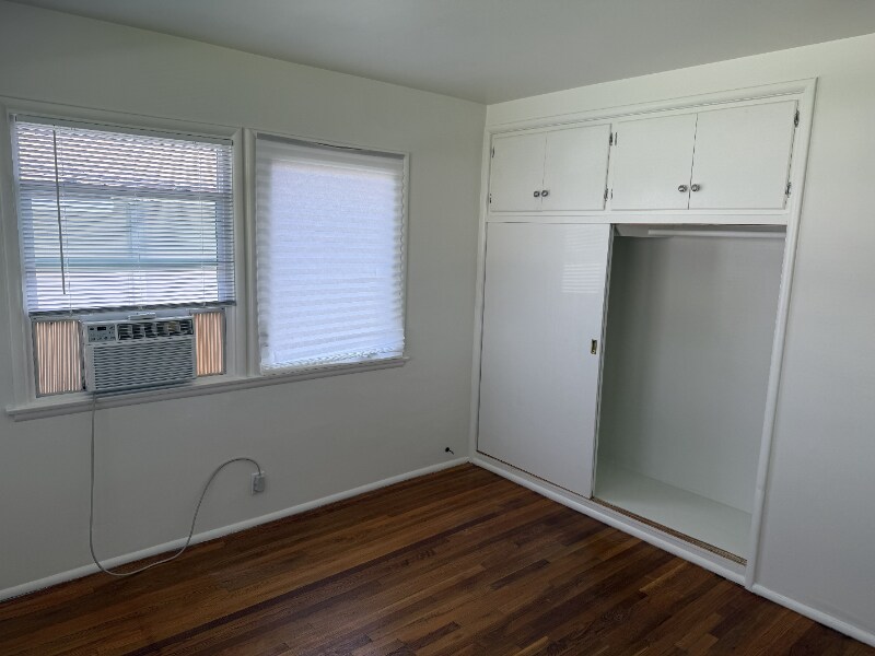 Building Photo - 2438 E Washington Blvd