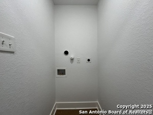 Building Photo - 2239 Burnet St