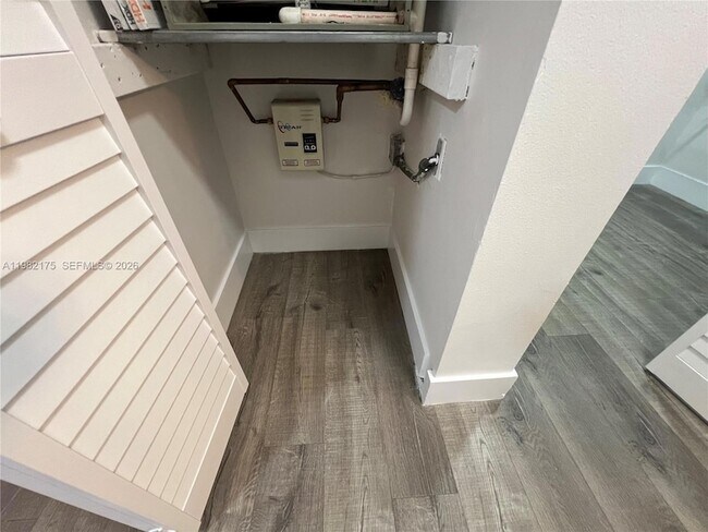 Building Photo - 21133 SW 85th Ave