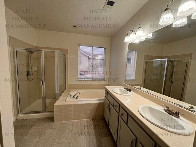 Building Photo - No Deposit