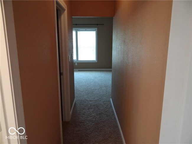 Building Photo - 12302 Sagamore Woods Dr