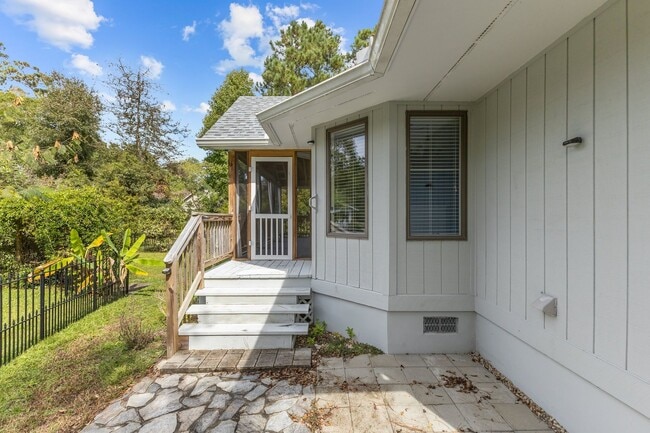 Building Photo - Corner Lot Brandywine Home Available for Long Term Rental