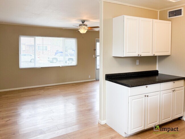 Building Photo - 403 Burlington Ave