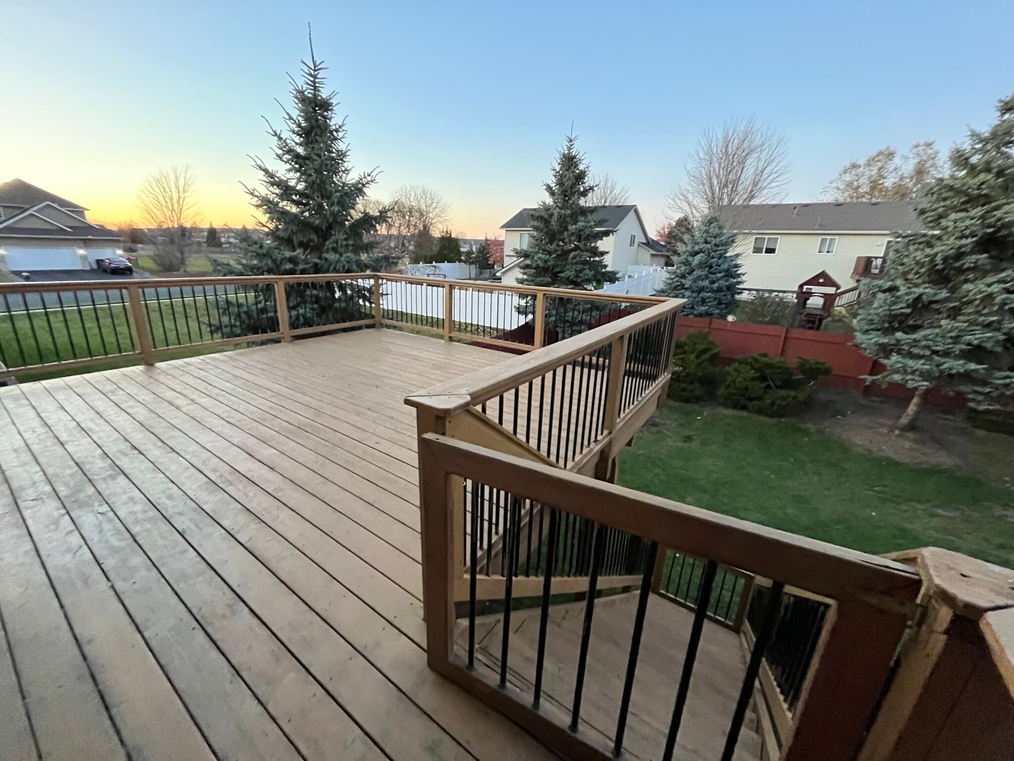 Building Photo - 817 Jack Russell Ave