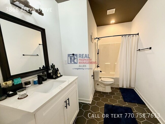 Building Photo - 3866 Allyn Dr NW