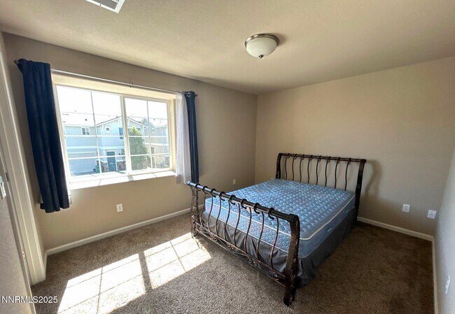 Building Photo - 3621 Oaklawn St