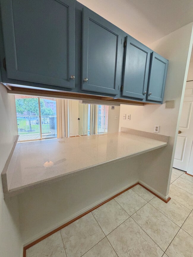 Building Photo - 3800 Meghan Dr