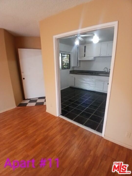 Building Photo - 4106 Rosewood Ave