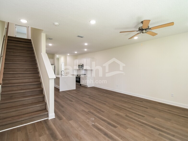 Building Photo - 97002 Blackrock Cv Wy