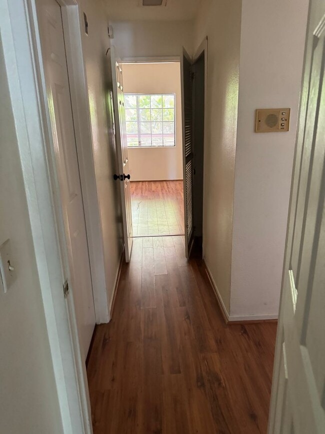 Building Photo - HARBOR MANOR CONDOS! ACROSS FROM HARBOR UCLA MED CTR IMMACULATE  2 bdrm 2 ba. CONDO FOR LEASE!