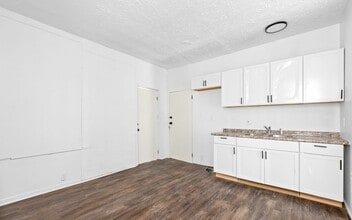 Building Photo - 4144 Maffitt Ave