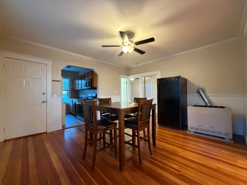 Building Photo - 320 Wood St