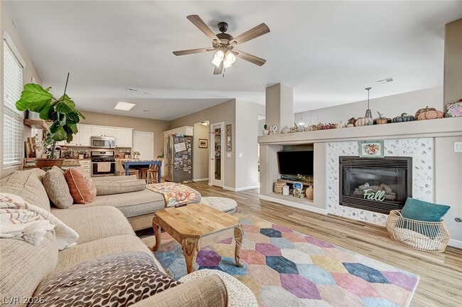 Building Photo - 10617 Austin Bluffs Way