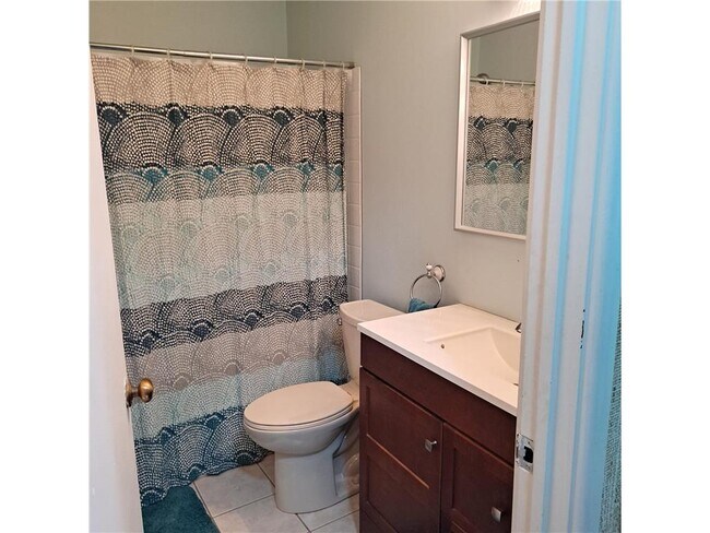 Building Photo - 2800 Hamline Ave N