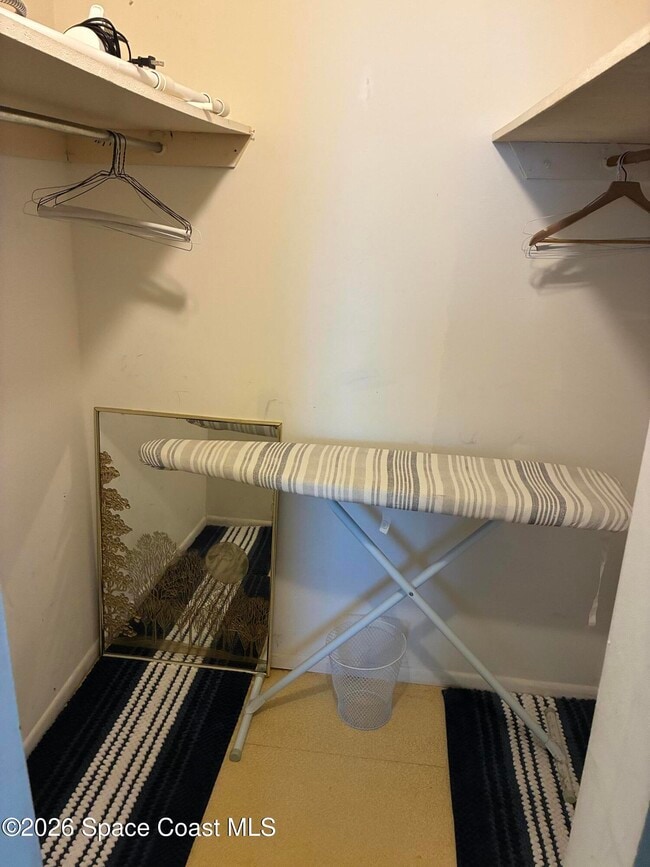 Building Photo - 4700 Ocean Beach Blvd