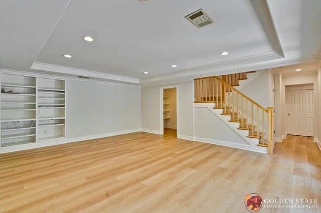 Building Photo - Stunning 3,278 square foot 4 Bedroom 3.5 b...
