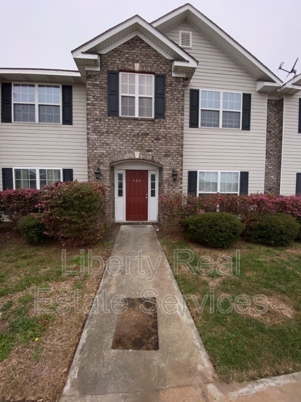 Primary Photo - 115 Caswell Ct