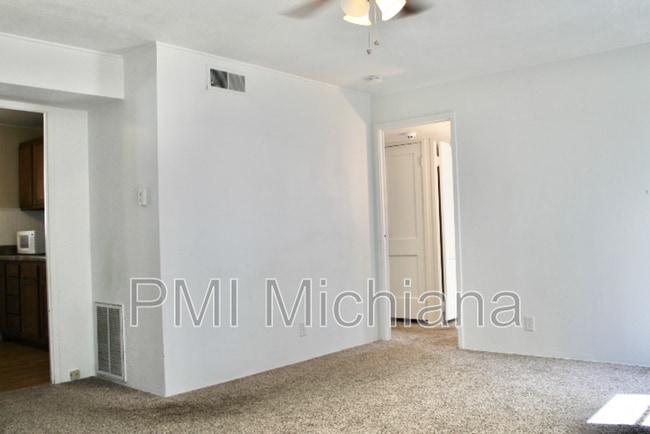 Building Photo - 1622 Wilber St