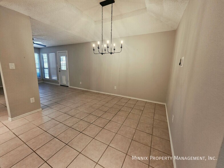 Building Photo - 3826 Nassau Dr