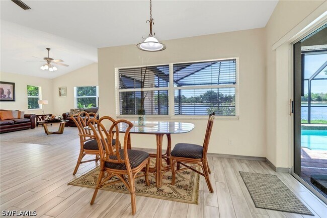 Building Photo - 12406 Lake Shalimar Dr