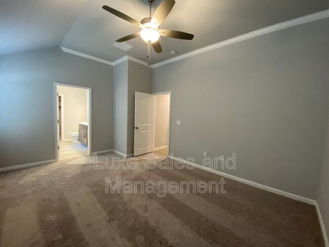 Building Photo - 8513 NW 77th Pl