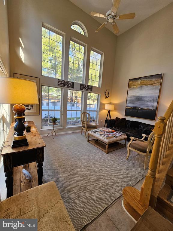 Building Photo - 101 Treymore Ct