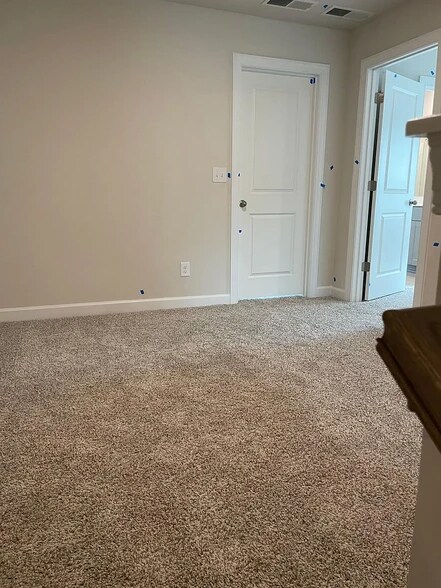 Upstairs loft - 2511 Greenmarket Dr