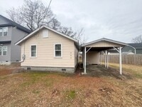 Building Photo - 307 W Cypress St