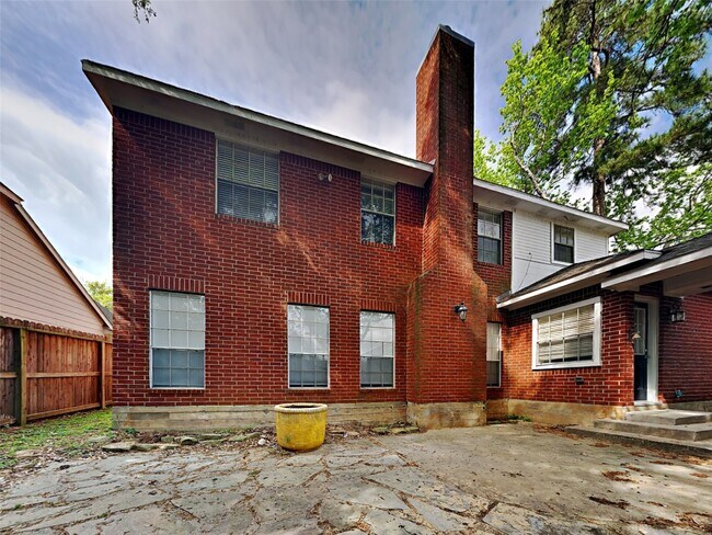Building Photo - 19026 Owen Oak Dr