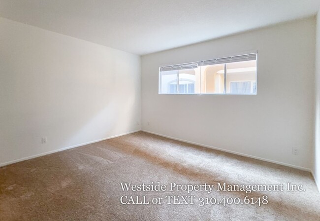 Building Photo - Prime North Santa Monica Location Close to...