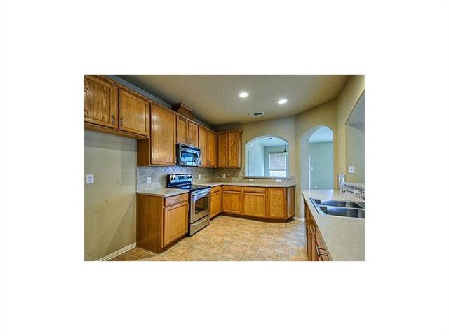 Building Photo - 14714 Crystal Lk Dr
