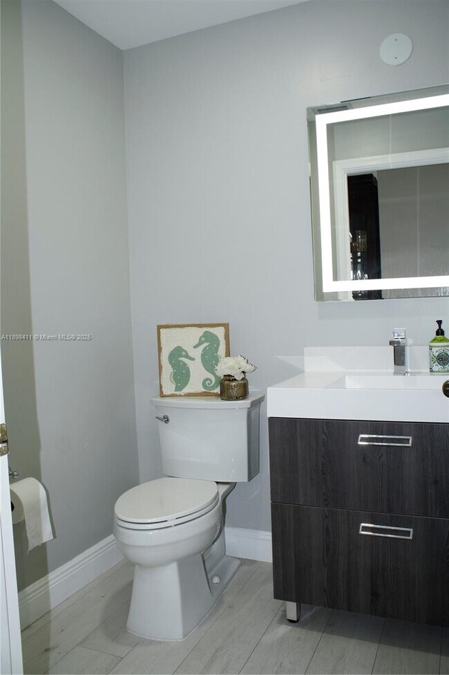 Building Photo - 1096 Fairfield Meadows Dr