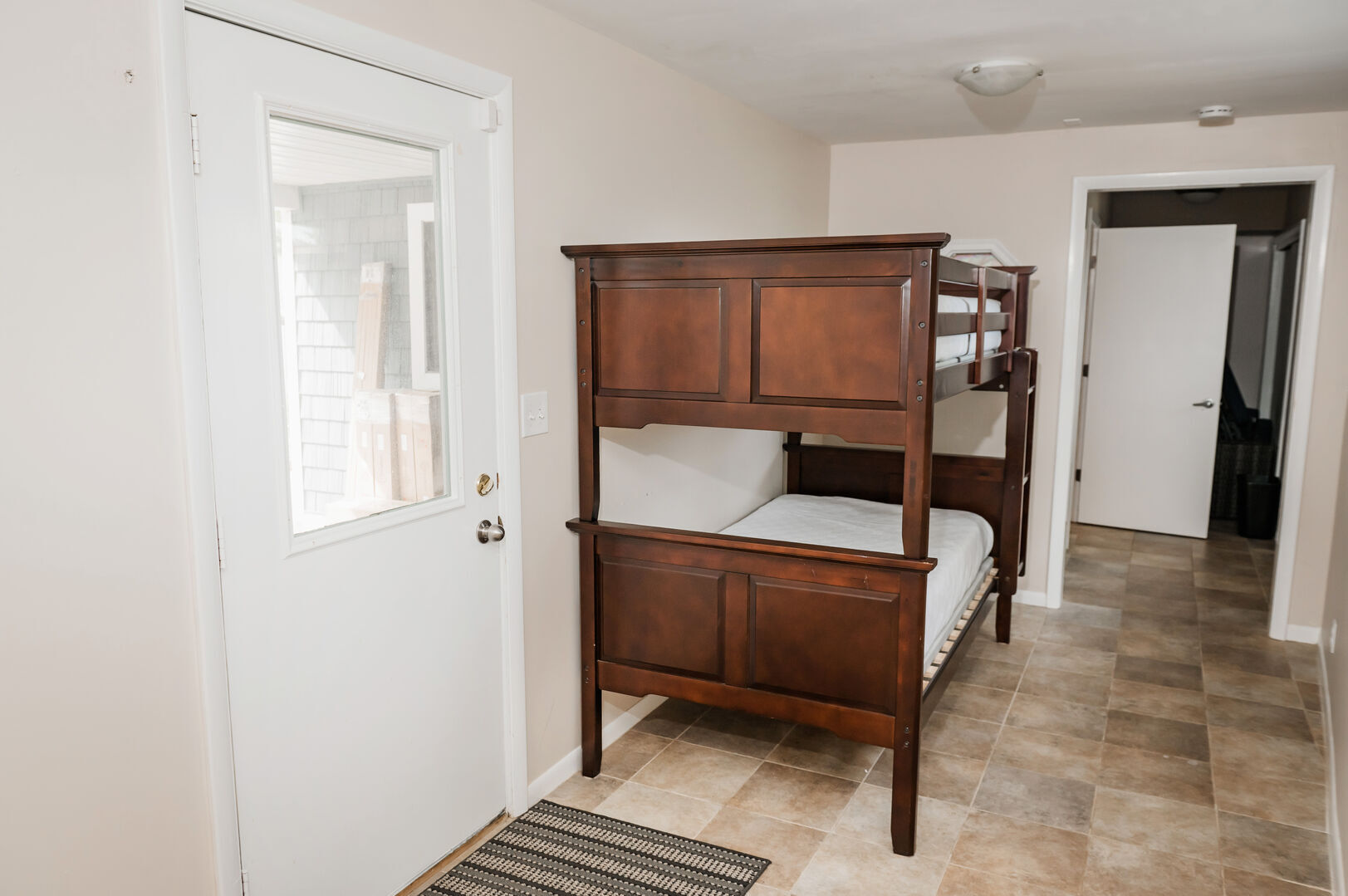 Building Photo - 150 Prospect St