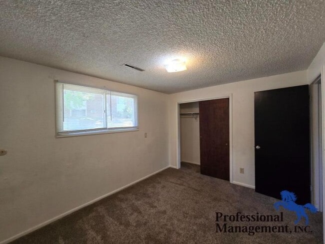 Building Photo - 2 bedroom in Billings MT 59101