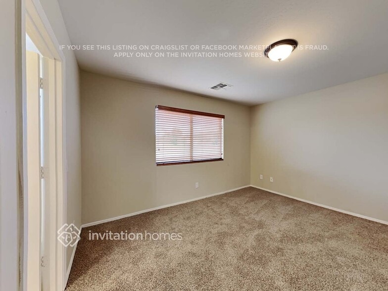 Building Photo - 23651 W Bowker St