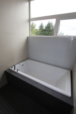 Building Photo - Open House Saturday! Stunning Modern Crown Hill Townhouse!