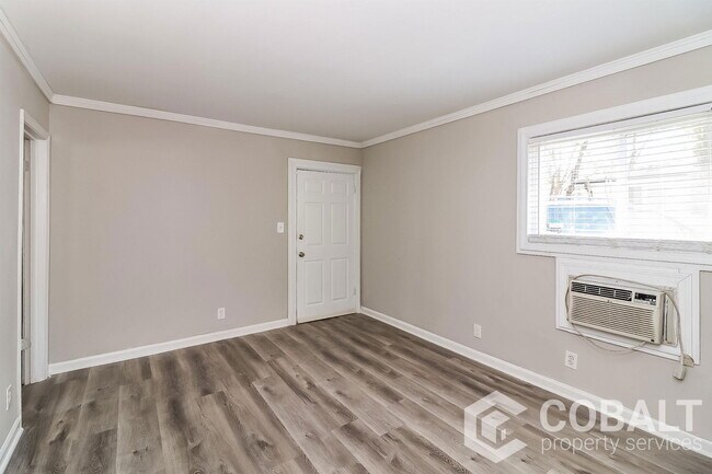 Building Photo - 773 Greenwood Ave NE