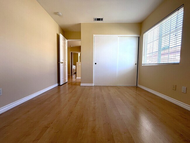 Building Photo - 6079 Paseo Pradera