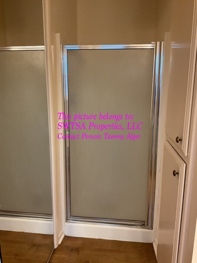 Building Photo - 929 Wood Street