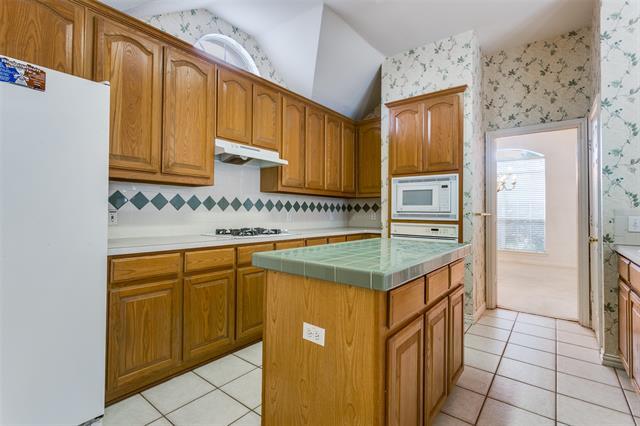 Building Photo - 4044 Binley Dr