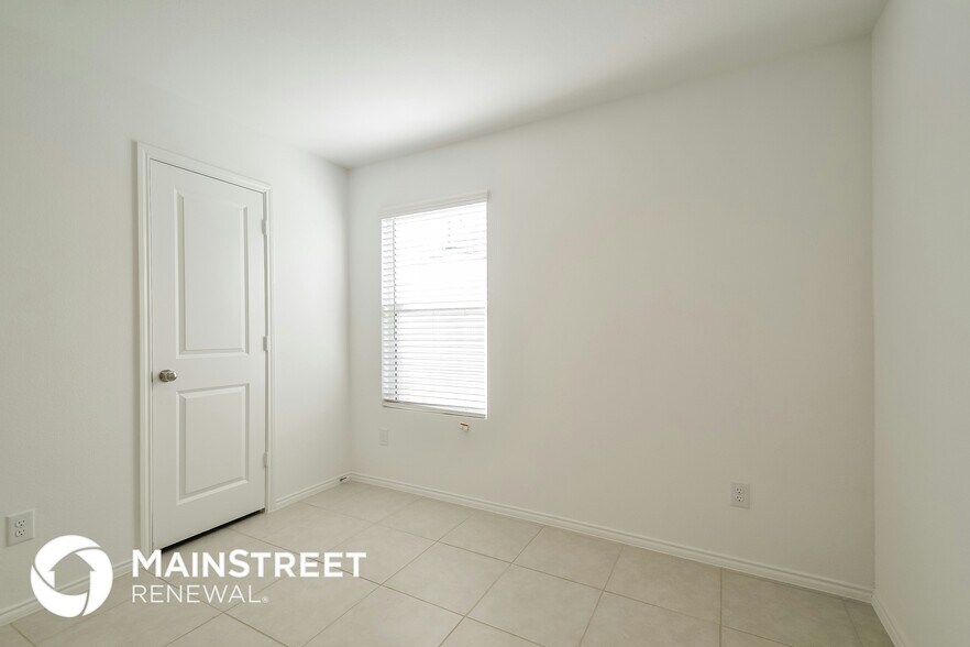 Building Photo - 122 Lemongrass Dr