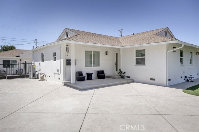 Building Photo - 15256 Clymer St