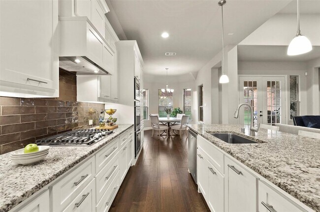 Building Photo - 11482 Misty Ridge Dr