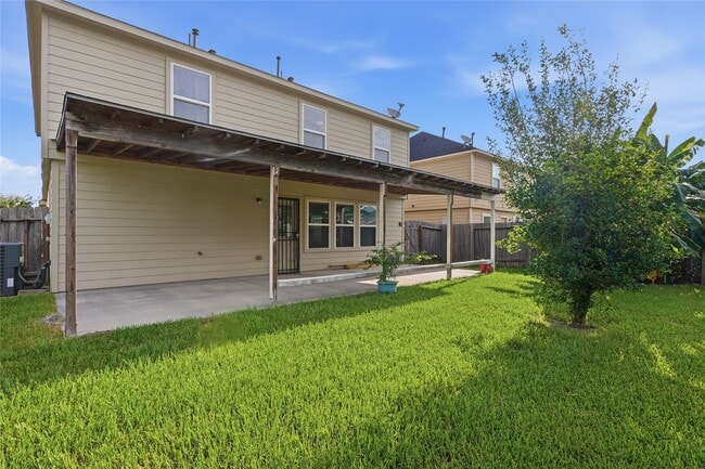 Building Photo - 12530 Greencanyon Dr