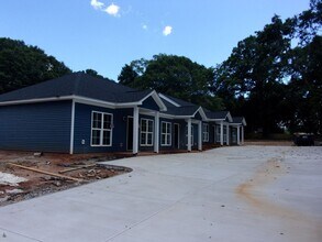 Building Photo - New Construction 2 Bedroom 1 Bath Apartment in Downtown Clover