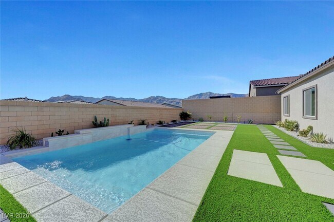 Building Photo - 10851 Mila Lndg Ave