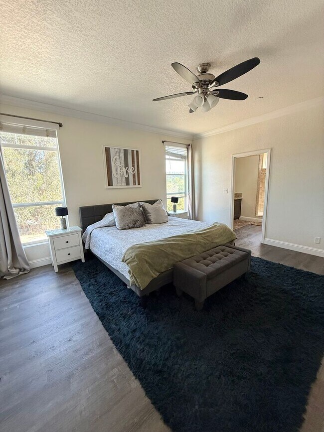Building Photo - BEAUTIFUL 4 BEDROOM 2 BATH HOME IN ARROYO ...